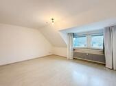 Foto - 3 Zimmer Dachgeschoßwohnung zur Miete in Krefeld