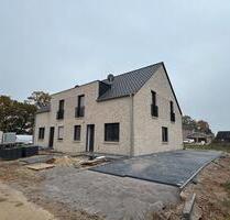 Modernes Neubau-DH in MühlenSteinfeld zu vermieten - Erstbezug - Steinfeld (Oldenburg)