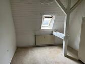 Foto - 1 Zimmer Dachgeschoßwohnung zur Miete in Oldenburg