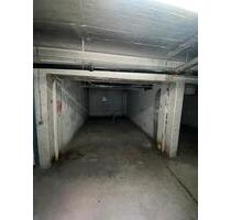 Großzügiger Tiefgaragenstellplatz - Mannheim
