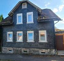 Haushälfte mit Grundstück - 41.250,00&nbsp;EUR Kaufpreis, ca.&nbsp; 50,00&nbsp;m&sup2; in Großbreitenbach (PLZ: 98701)