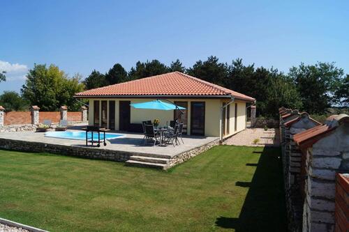 Foto - 6 Pers.-Ferienhaus mit Pool am Schwarzen MeerBulgarien