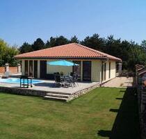 6 Pers.-Ferienhaus mit Pool am Schwarzen MeerBulgarien - Lübeck Sankt Gertrud