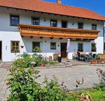 Helle, gemütliche 3-Zimmer-Erdgeschosswohnung in idyllischer Lage - Taufkirchen (Vils)