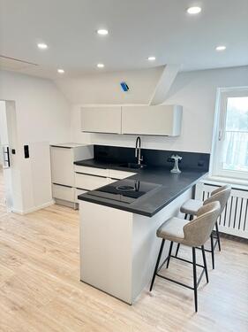 Foto - Moderne 3-ZKB Dachgeschosswohnung Wittlich Bombogen EBK + Balkon