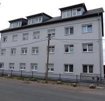Schöne 2 Zimmerwohnung im DG mit EBK und Carport - Erfurt Hohenwinden