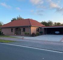 Haus, Bungalow , großzügig, Südlage, großer Doppelcarport - Wiesmoor