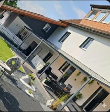 Foto - 9 Zimmer Einfamilienhaus zum Kaufen in Calden