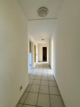 Foto - Dachgeschosswohnung zu vermieten in Duisburg - Meiderich i