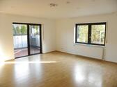 Foto - Helle 3-Zimmer EG-Wohnung mit großem Balkon in Winnweiler