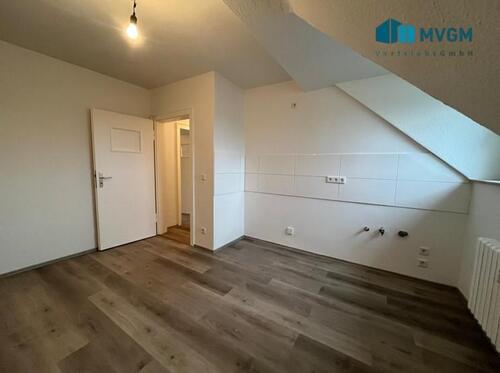 Foto - Moderne 1 Zimmer Wohnung mit Badewanne!