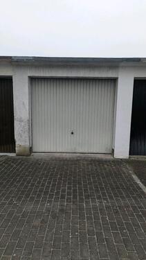 Foto - Garage von Privat - 85,00&nbsp;EUR Miete,