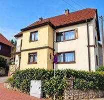 Großzügiges Einfamilienhaus - provisionsfrei - Floh-Seligenthal