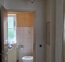 245.05 Schöne 2 ZKB Am Bahndamm 13 in Cornberg zu vermieten