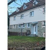 Mittelreihenhaus - 270.000,00&nbsp;EUR Kaufpreis, ca.&nbsp; 138,00&nbsp;m&sup2; in Neuenmarkt (PLZ: 95339)