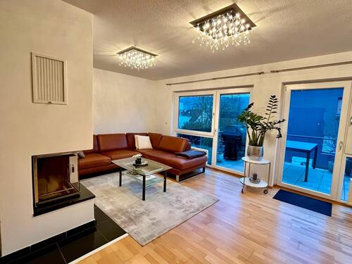 Foto - 9 Zimmer Einfamilienhaus in Weinstadt