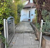 Exklusive Wohnoase in Hoheneck, Gehobener Standard & Traumgarten - Ludwigsburg