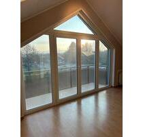 Ruhige DG Wohnung mit Balkon fußläufig zur TH Bingen - Bingen am Rhein