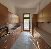 Großzügige 4,5-Raum Wohnung mit Einbauküche und Balkon in Duisburg-Dellviertel