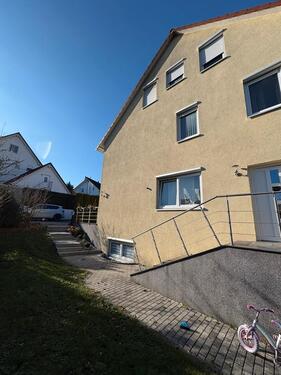 Foto - Doppelhaushälfte in ruhiger Sackgassenlage – ideal für Familien