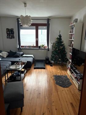 Foto - Schöne 2 ZKB Wohnung mit großem Balkon und Stellplatz