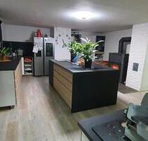 Einfamilienhaus mit Garten und Pool - Waltershausen