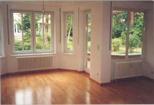 Foto - Ruhige 3-Zimmerwohnung mit Stellplatz in Bestlage zu vermieten