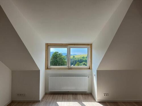 Foto - 2.5 Zimmer Dachgeschoßwohnung in Albstadt