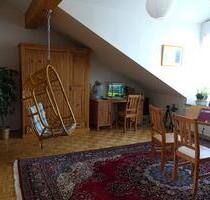 1 Zi-Wohnung, komplettes Dachgeschoss, mit Bad, zur Untermiete - Allensbach