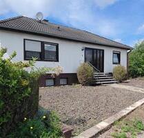 Massiv-Fertigbauhaus mit Garten, Terrasse & Garage – 250.000 € VB - Gersheim