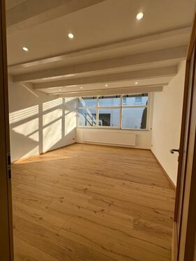 Foto - Helle 3 Zimmer Wohnung —Erstbezug nach Renovierung—