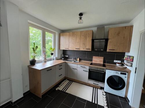 Foto - Geräumige 2-Zimmerwohnung mit EBK und Balkon