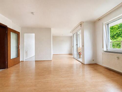 Foto - Frisch renovierte 2,5 Zimmer Gartengeschoss-Wohnung ideal für Singles im Herzen von Oppenweiler
