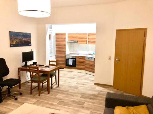 Foto - 2 Raum Wohnung mit Einbauküche 62m2 Sofort zu vermieten