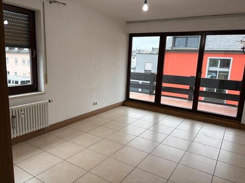 Foto - 3ZKB + WC mit großem Balkon in Tr Euren ab sofort