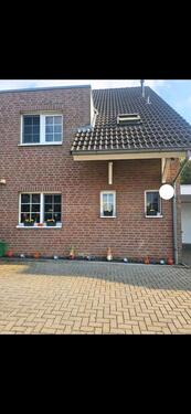 Foto - Doppelhaushälfte von Privat - 499.000,00&nbsp;EUR Kaufpreis, ca.&nbsp; 134,00&nbsp;m&sup2;