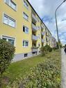 Foto - Sanierungsbedürftige 2-Zimmer-Wohnung mit Balkon