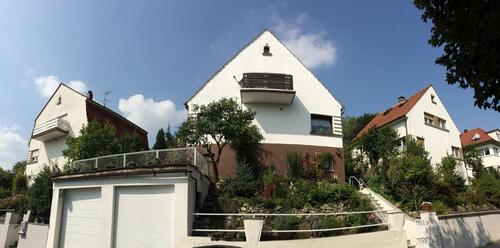 Foto - Charmantes Haus in ruhiger Lage mit sagenhaftem Ausblick