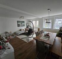 Schöne 2,5 Zimmer-Wohnung in toller Lage am Rand von Frohnhausen! - Essen Stadtbezirk V