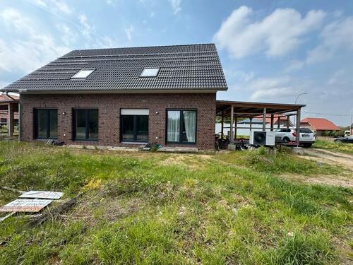 Foto - 5 Zimmer Doppelhaushälfte zur Miete in Holdorf