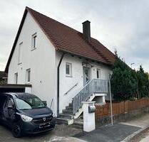 Großes Einfamilienhaus mit Terasse, großem Garten in Ansbach Eyb