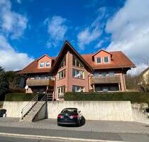 Dachgeschosswohnung in beliebter Lage mit Balkon zu vermieten! - Homberg (Efze)