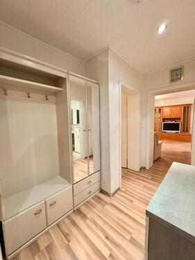 Foto - Gepflegte 4-Zimmer-Erdgeschosswohnung mit Stellplatz und Keller