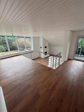 Foto - Großzügige Hauptwohnung mit Kamin, Doppelgarage, Sauna