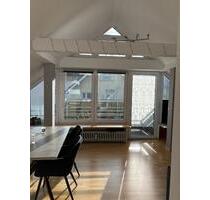 Charmante 2,5-Zimmer-Dachgeschosswohnung mit Westbalkon–vermietet - Kempten (Allgäu)