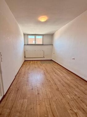 Foto - Zimmer in 4-Zimmer Wohnung zu vermieten