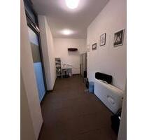 Raum in Sindelfingen - 400,00 EUR Kaltmiete, in Sindelfingen (PLZ: 71063)