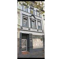 Mehrfamilienhaus. - 450.000,00&nbsp;EUR Kaufpreis, ca.&nbsp; 263,00&nbsp;m&sup2; in Krefeld (PLZ: 47798)
