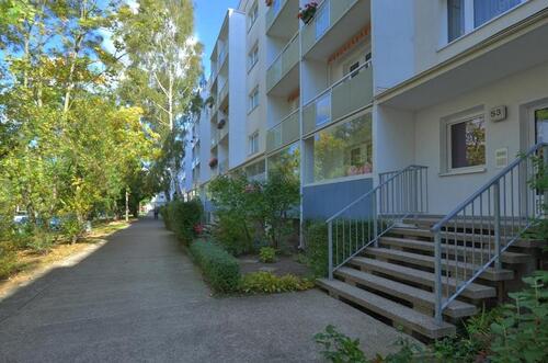 Foto - Renoviert 3-Räume 5. Etage Küche und Bad mit Fenster Kautionsfrei