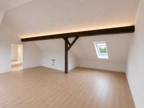 Foto - Energetisch kernsanierte, wunderschöne moderne DG-Wohnung